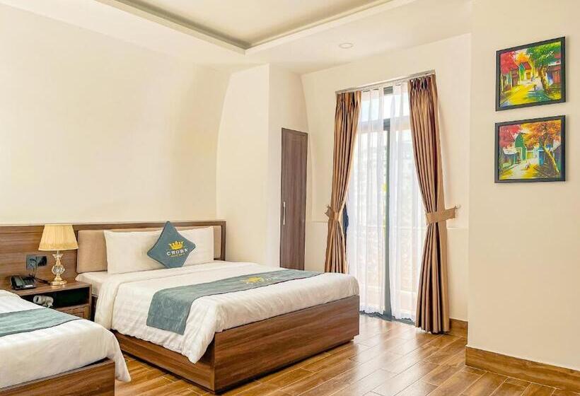 سوییت خانوادگی, Crown Dalat