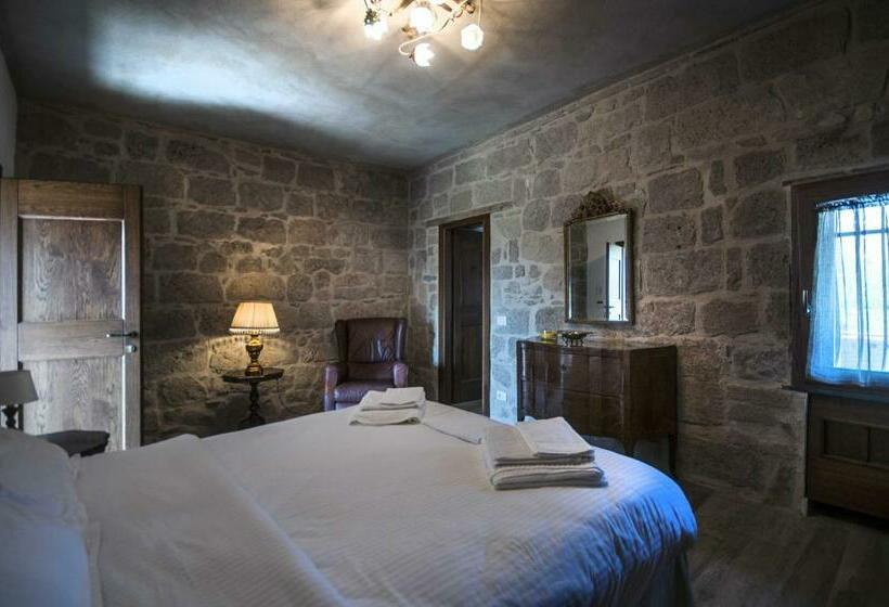 スタンダードルーム, Family Farm Soc. Agr. A R.l