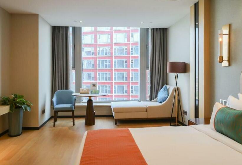 اتاق لوکس با تخت بزرگ, Jinling Funhome Hotel Nanjing Jiulong Lake   Nanjing South Railway Station