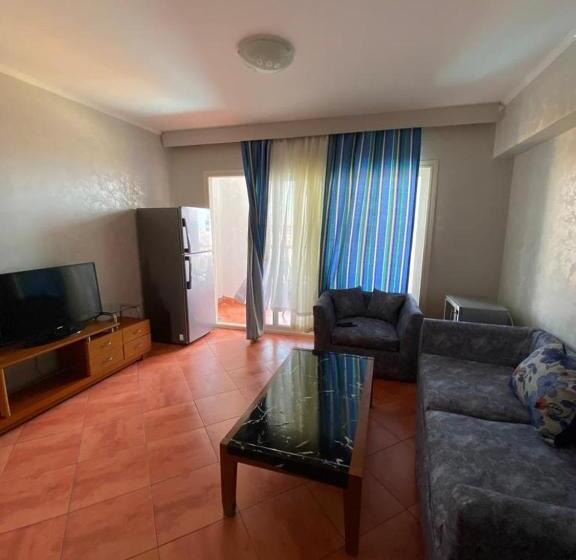 آپارتمان 1 خوابه با چشمانداز استخر, Porto Marina Resort Apartments Familie