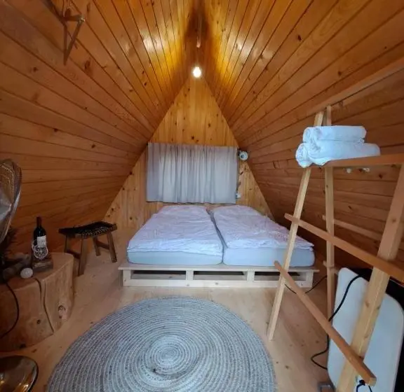 スパアクセス付スタンダードルーム, Pužman Farm Glamping