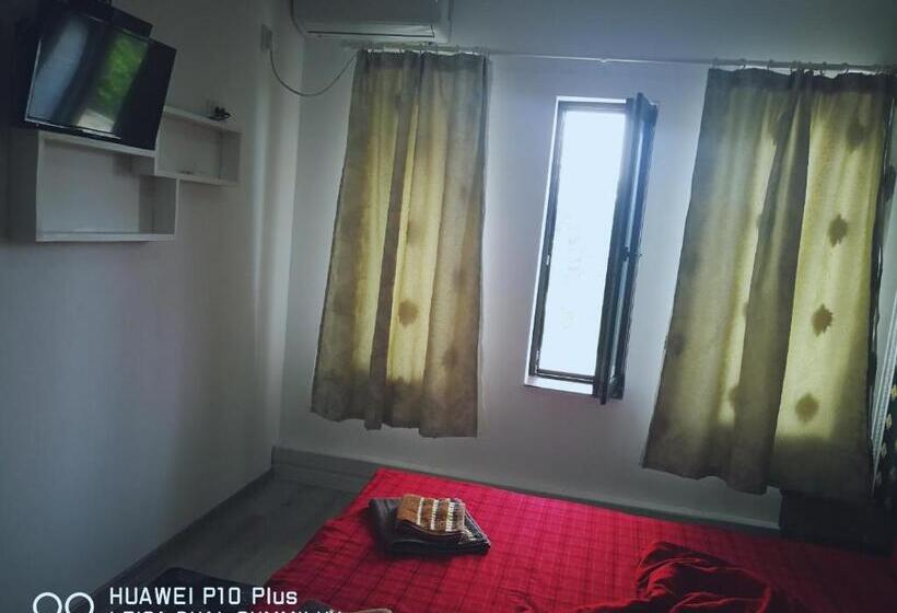 Номер Стандарт с Гидромассажем, Casa Iris Murighiol