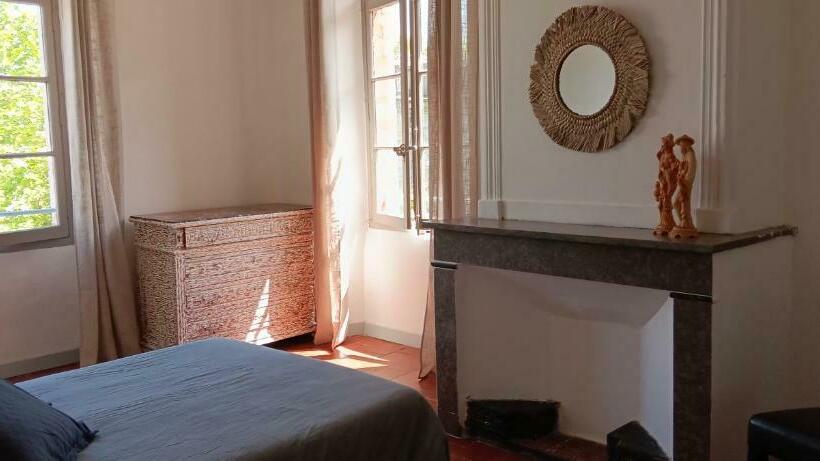 Семейный Номер, Chez Albert Et Karine