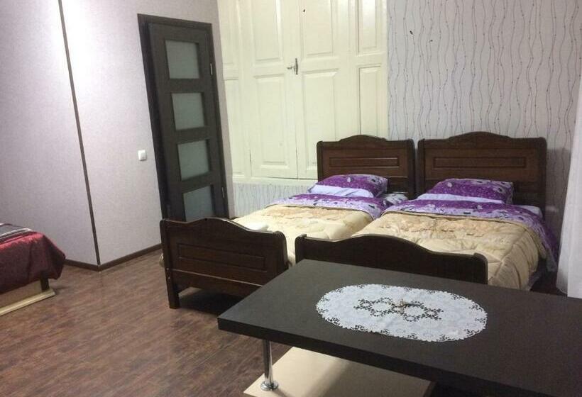 اتاق استاندارد, Guest House Loza