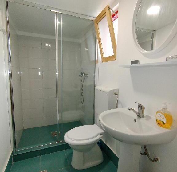 Bungalow Sandard, La Mariana