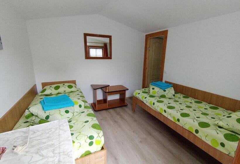 Bungalow Sandard, La Mariana