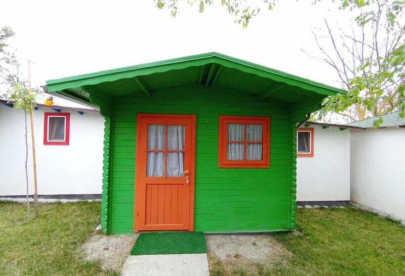 Bungalow Sandard, La Mariana