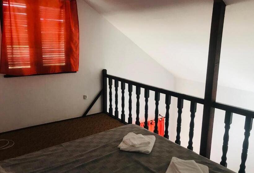 Люкс Повышенной Комфортности, Mojo Beach