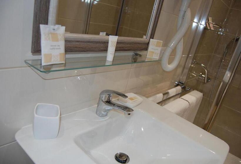 패밀리 룸, B&b Mormina