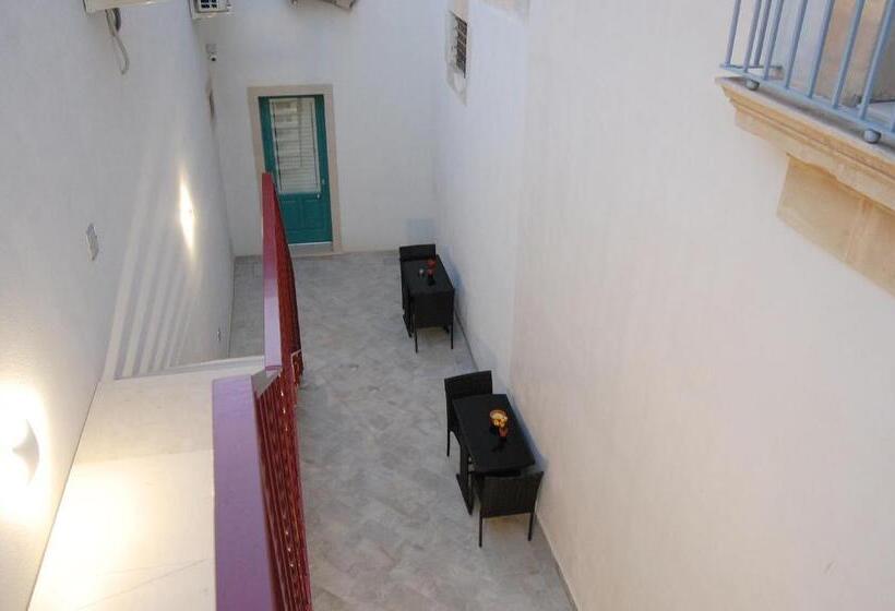 스탠다드 룸, B&b Mormina