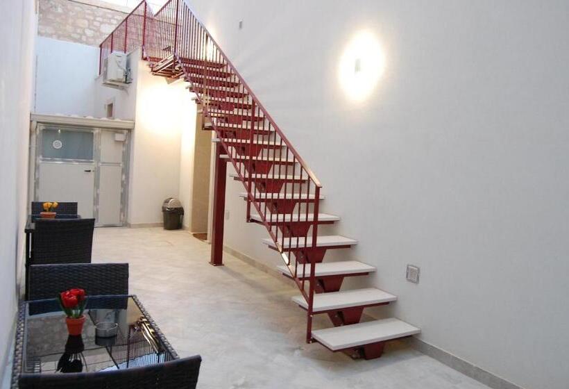 스탠다드 룸, B&b Mormina