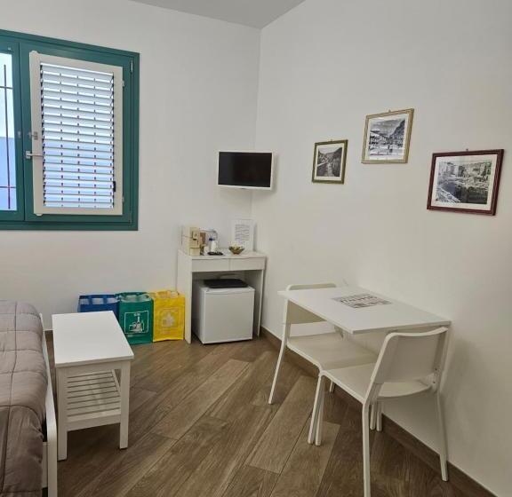 Номер Стандарт, B&b Mormina