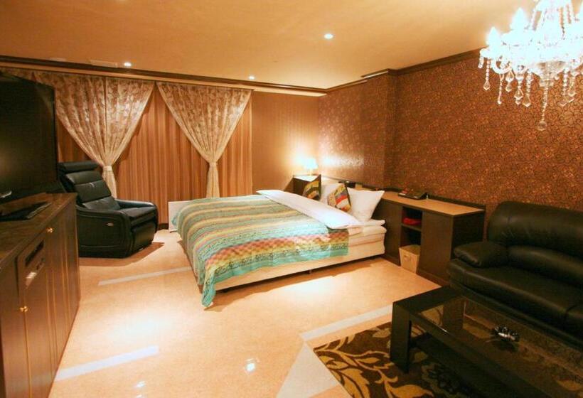 חדר דלוקס, Sari Resort Daito