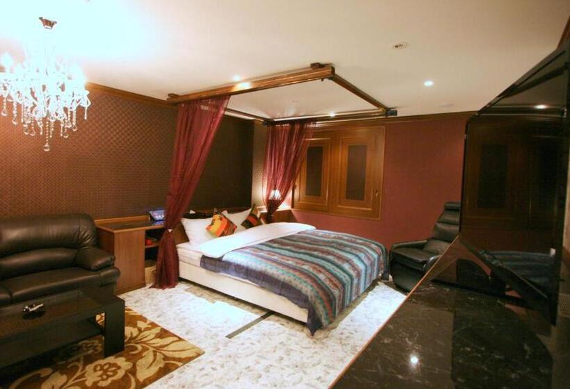 חדר דלוקס, Sari Resort Daito