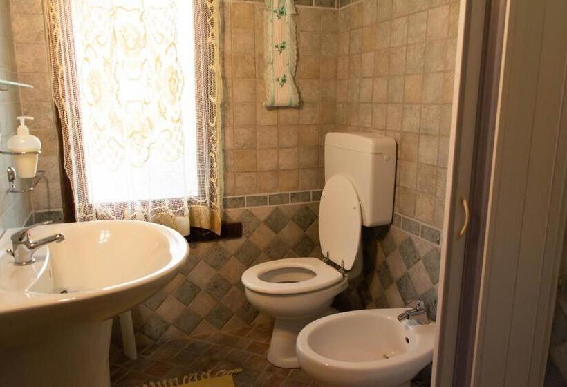 غرفة قياسية سرير كينج, B&b Il Giardino