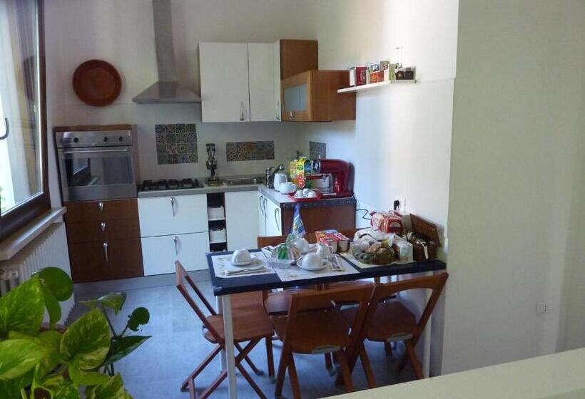 آپارتمان 1 خوابه, B&b Il Melograno