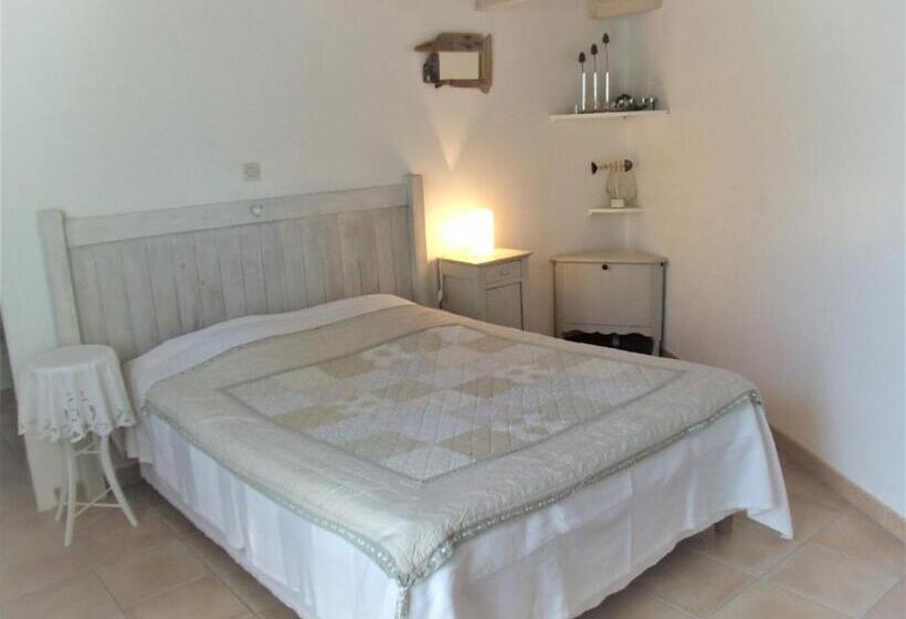 Standard room with outdoor bath, Les Bois Flottés En Ré