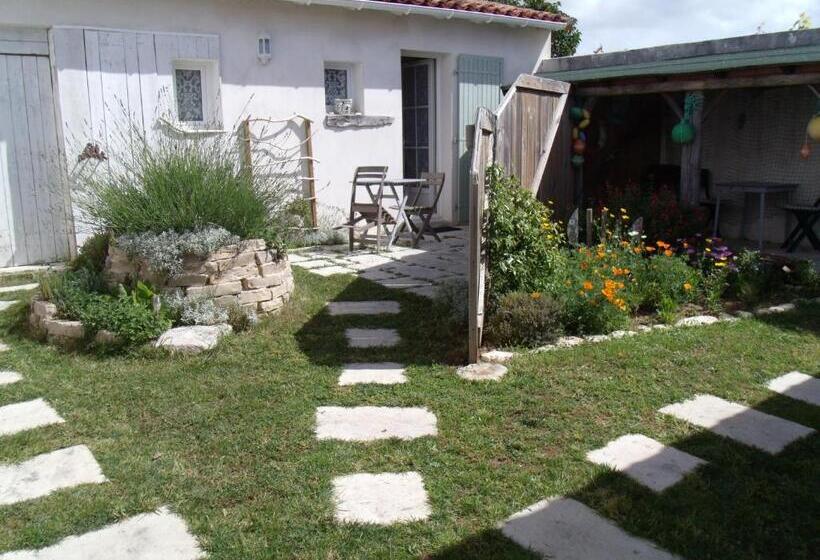 Standard room with outdoor bath, Les Bois Flottés En Ré