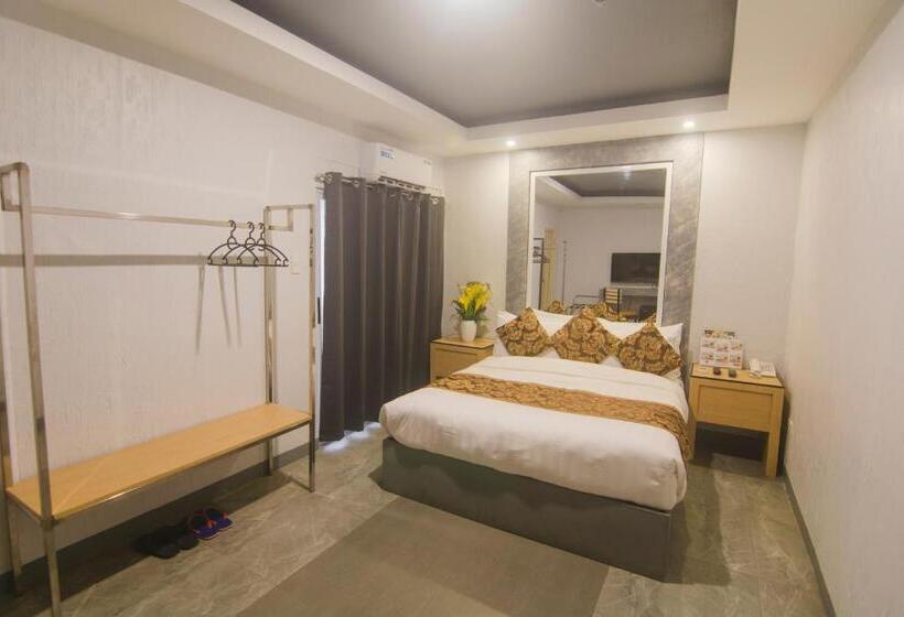 חדר דלוקס עם מרפסת, Carmelita