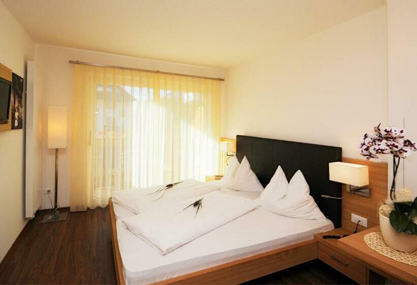 חדר סטנדרט נוף להרים, Seppmair