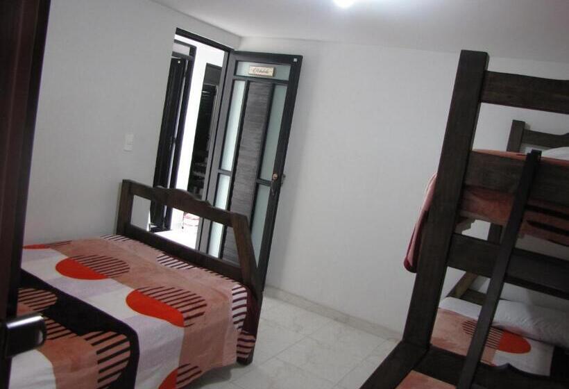 ファミリールーム, El Cable Hostal