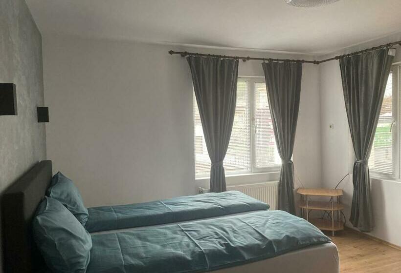 ２ベッドルームアパートメント, Guest House Simona