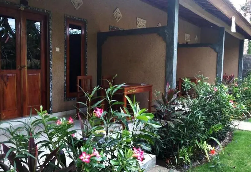 スーペリアールーム, Molleh Guest House