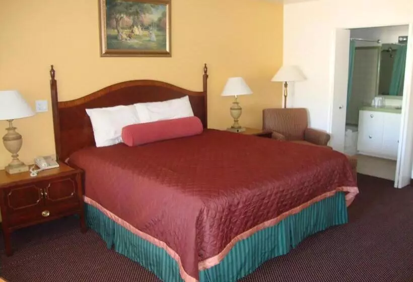 キングサイズベッドのスタンダードルーム, Americas Best Value Inn And Suites  Yucca Valley