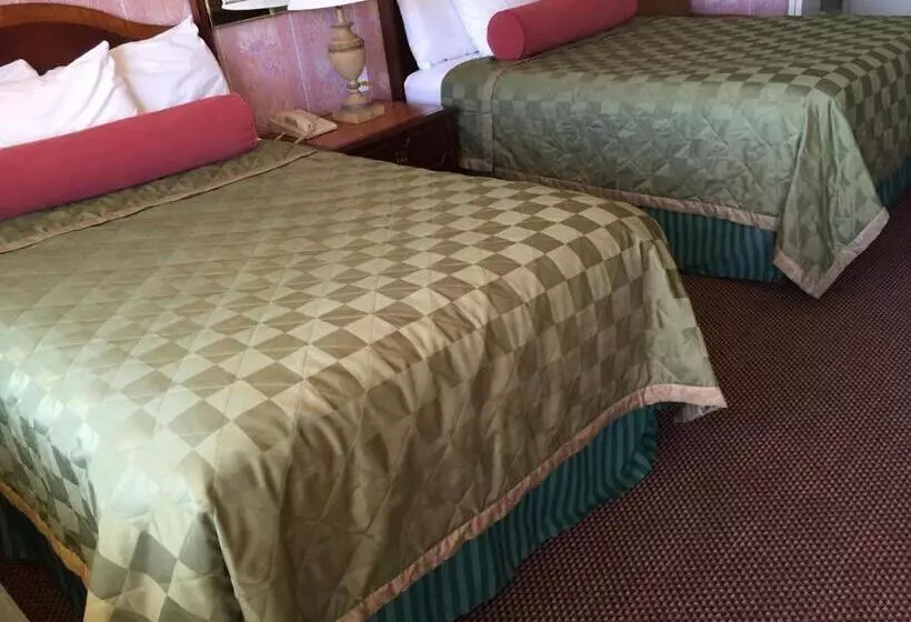 ２ダブルベッドのスタンダードルーム, Americas Best Value Inn And Suites  Yucca Valley