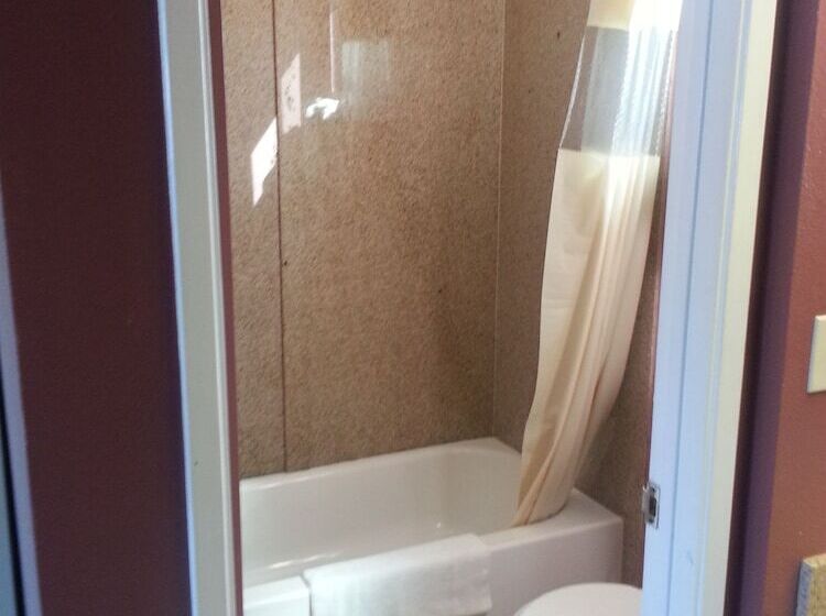 اتاق استاندارد, Blue Seal Inn