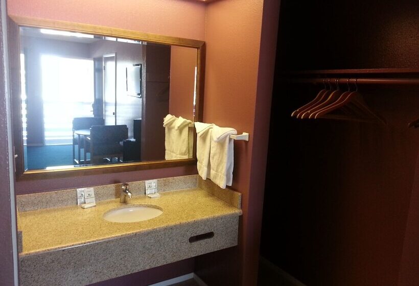 اتاق استاندارد, Blue Seal Inn