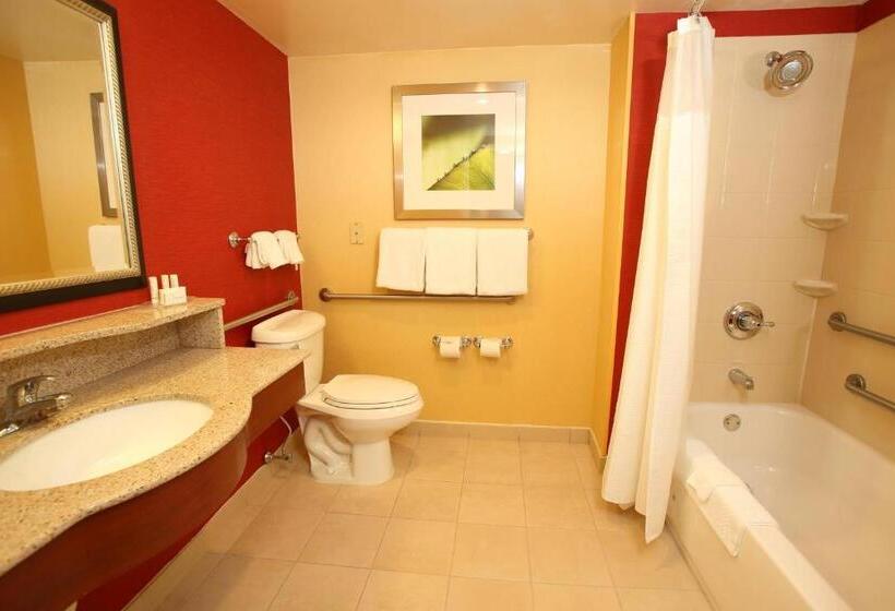 غرفة قياسية, Courtyard Boston Marlborough