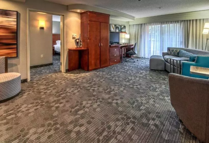 Sviitti King-vuode, Courtyard By Marriott Troy