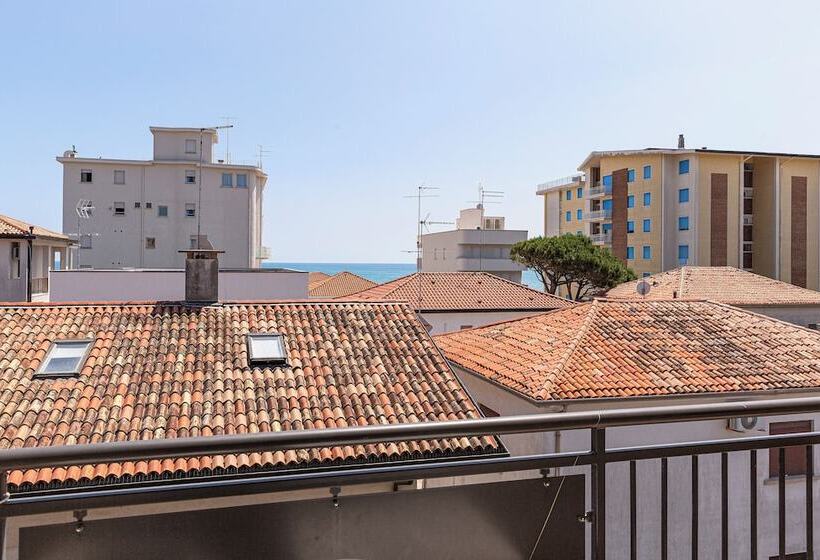 اتاق استاندارد, Diana