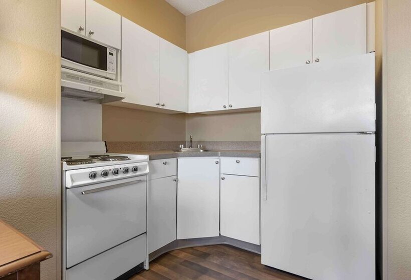 Студия Deluxe, Extended Stay America Suites  Chicago  O Hare  Allstate Arena