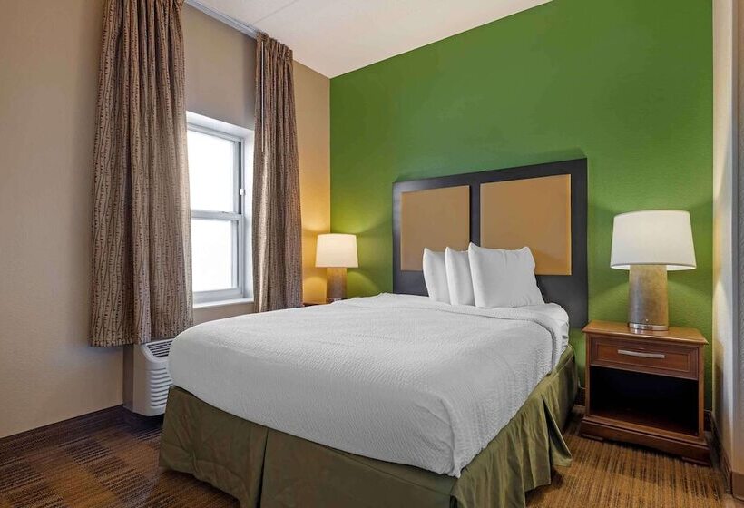 Студия Deluxe, Extended Stay America Suites  Chicago  O Hare  Allstate Arena