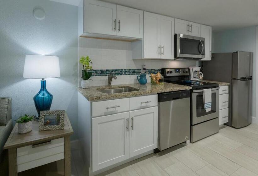 إستوديو قياسى مطل على البحر, Grand Seas By Exploria Resorts