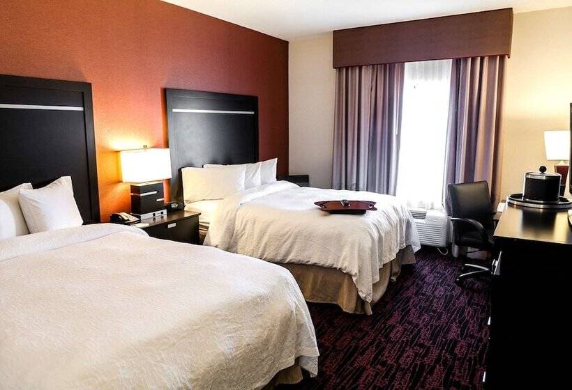 غرفة قياسية, Hampton Inn & Suites Tulsa/central