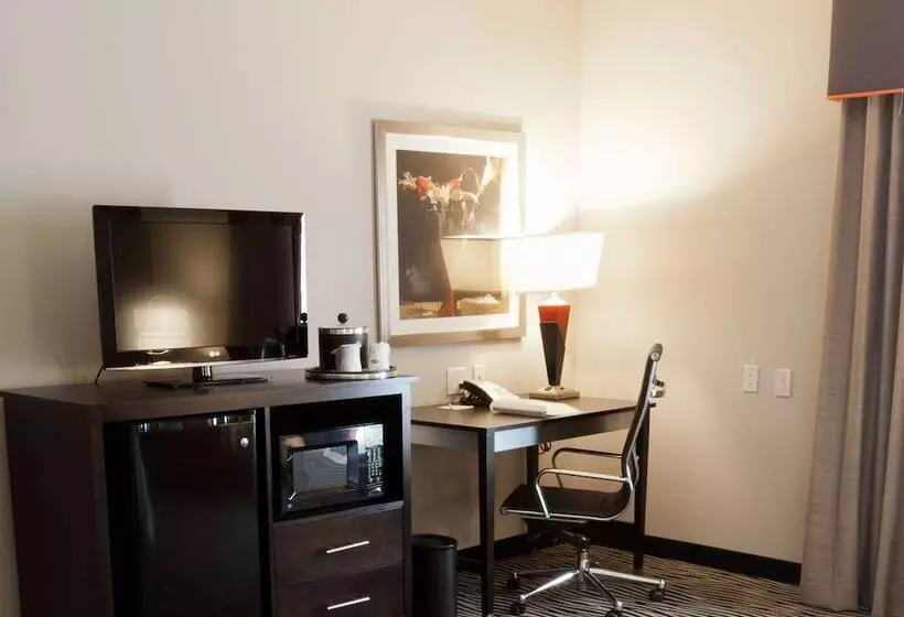 スタンダードルーム, Hampton Inn & Suites Tulsa/central