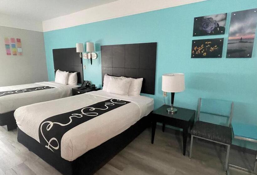 Номер Deluxe, La Quinta Inn & Suites By Wyndham Raymondville