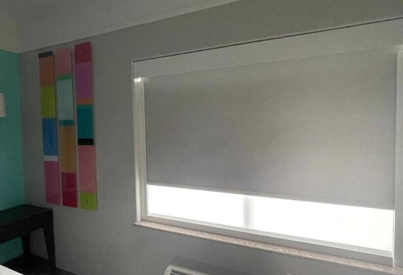 Номер Executive Кровать Кинг, La Quinta Inn & Suites By Wyndham Raymondville