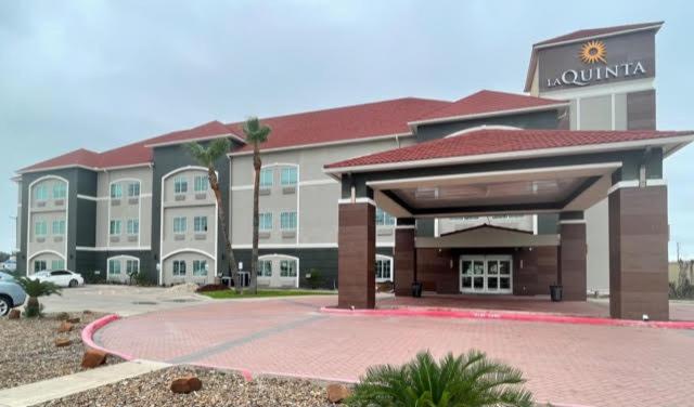 Номер Executive Кровать Кинг, La Quinta Inn & Suites By Wyndham Raymondville