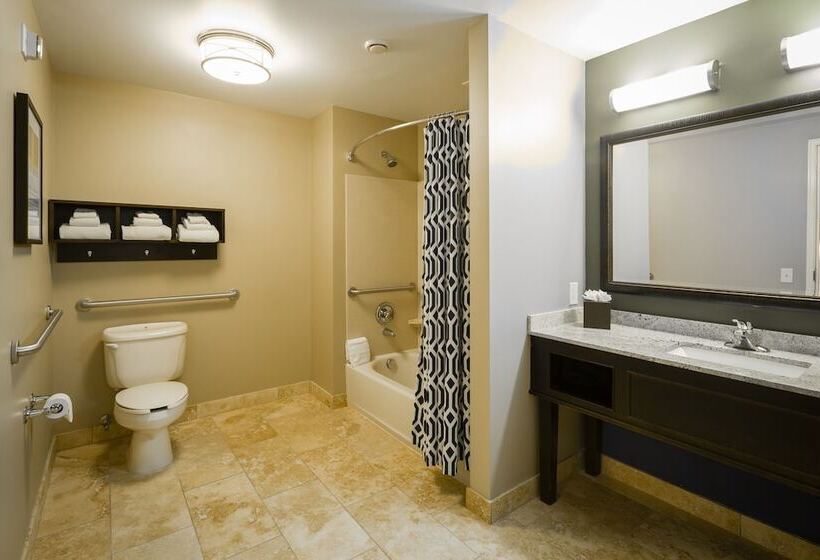 جناح, Nationwide Hotel And Conference Center