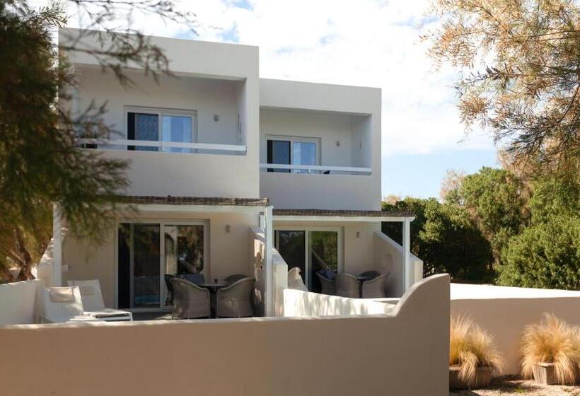 جناح ذو إطلالة, Sea Sound White Katikies