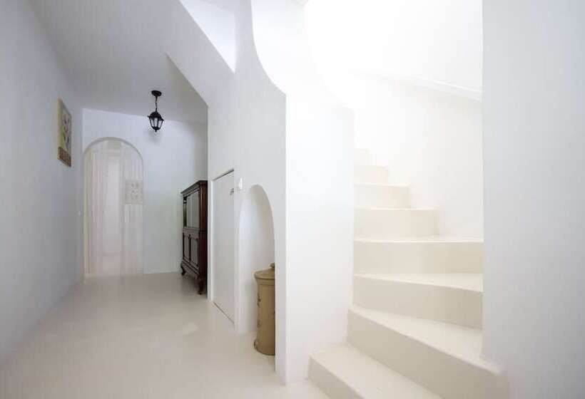 ‫فيلا غرفة نوم واحدة, Sea Sound White Katikies