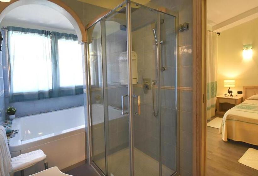 اتاق لوکس, Su Giganti