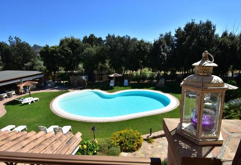 اتاق لوکس, Su Giganti