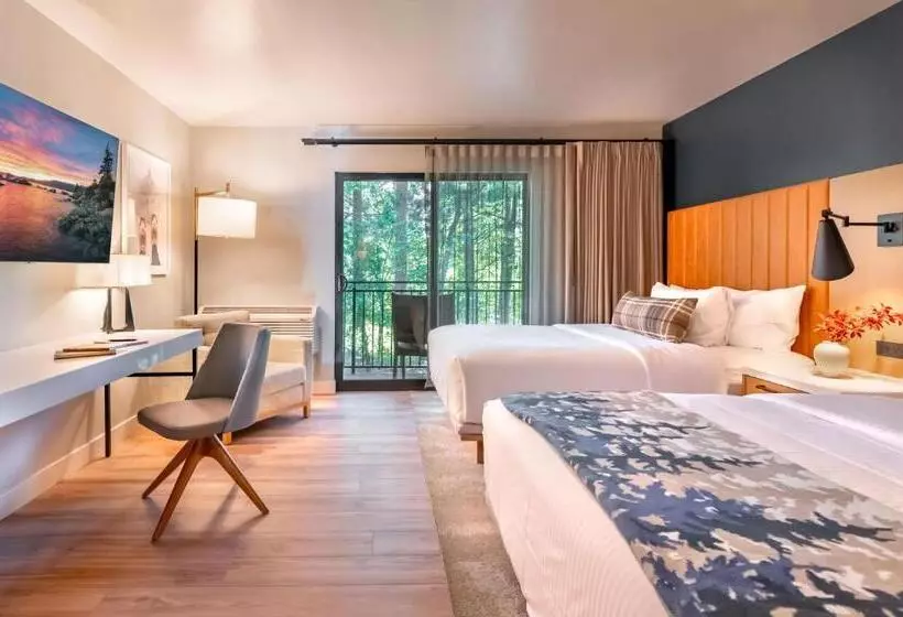 バルコニー付スタンダード４ベッドルーム, The Incline Lodge