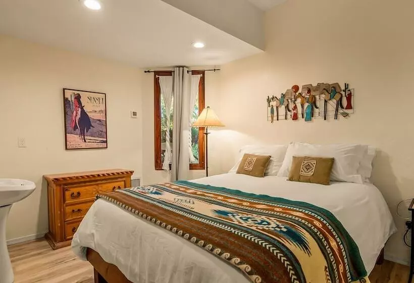 スイート, Tubac Country Inn