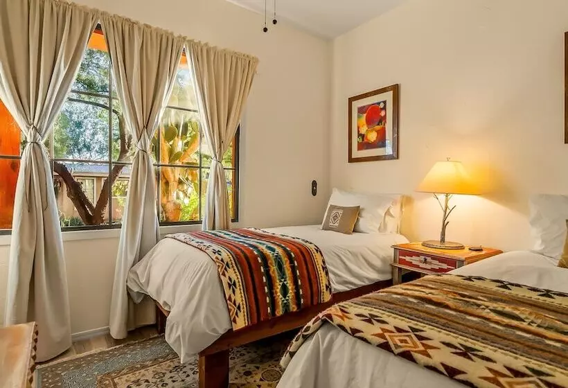 スイート, Tubac Country Inn